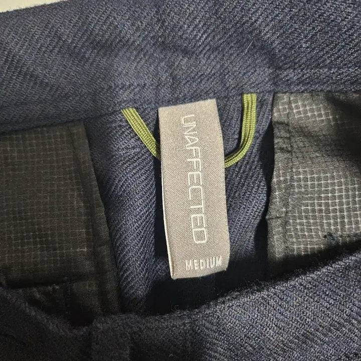 [BUNJANG] Unpacted Pants (M) / 언어팩티드 팬츠(M)