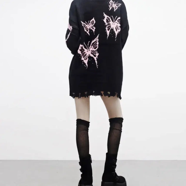 [BUNJANG] Noncode Butterfly Oversized Knit / 논코드 버터플라이 오버핏 니트