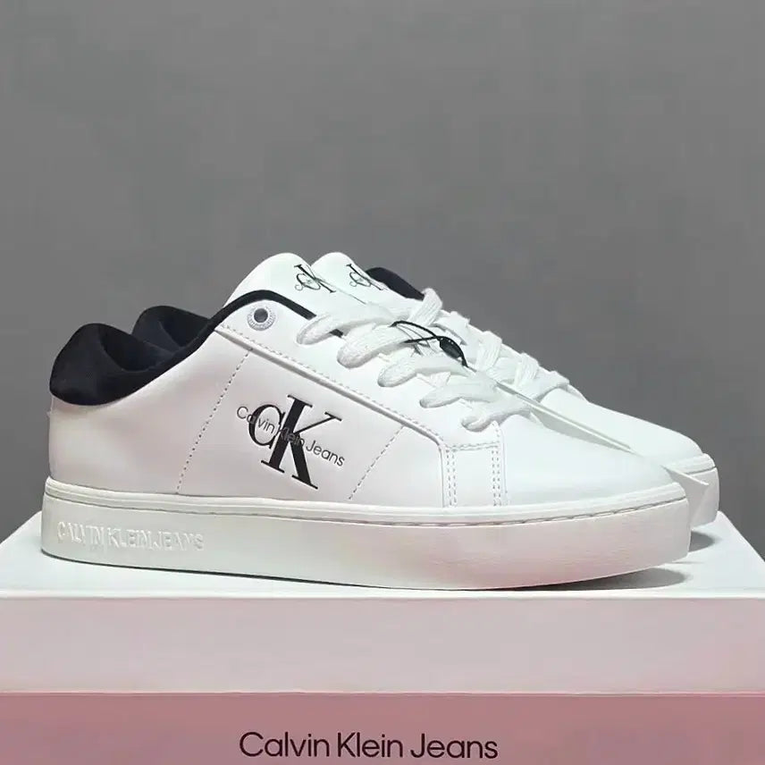 [BUNJANG] Calvin Klein Classic Sneakers / 캘빈클라인 스니커즈 230 [새상품]