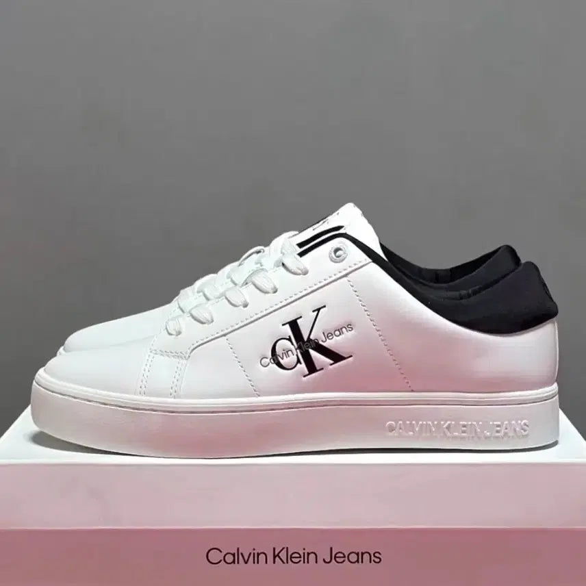 [BUNJANG] Calvin Klein Classic Sneakers / 캘빈클라인 스니커즈 [새상품]
