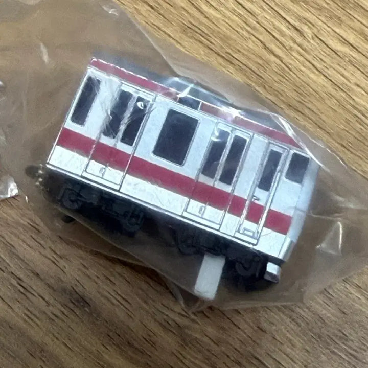 [BUNJANG] JR East Japan Railway Light Keychain Gacha Train / JR 동일본 전철 라이트 키링 가챠 기차 지하철 열차 미개봉 새상품