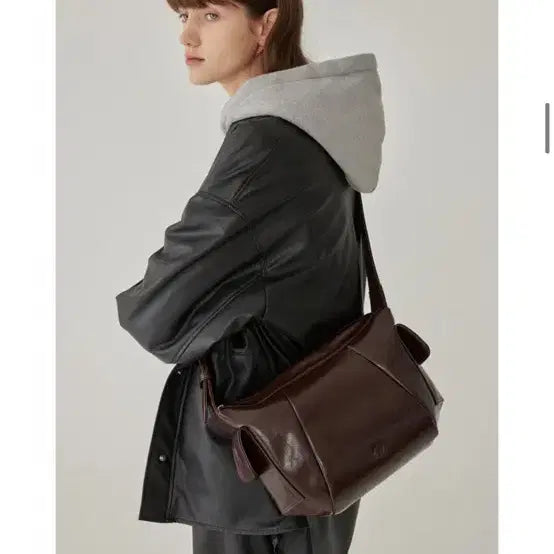 [BUNJANG] Ader Tempo Shoulder Bag / 아더템포 몰토 가방 초코