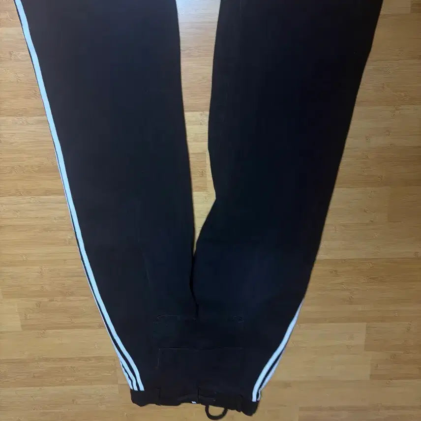 [BUNJANG] Yori Sports 5-Stripe Denim Pants / Yori sports 5-stripe denim