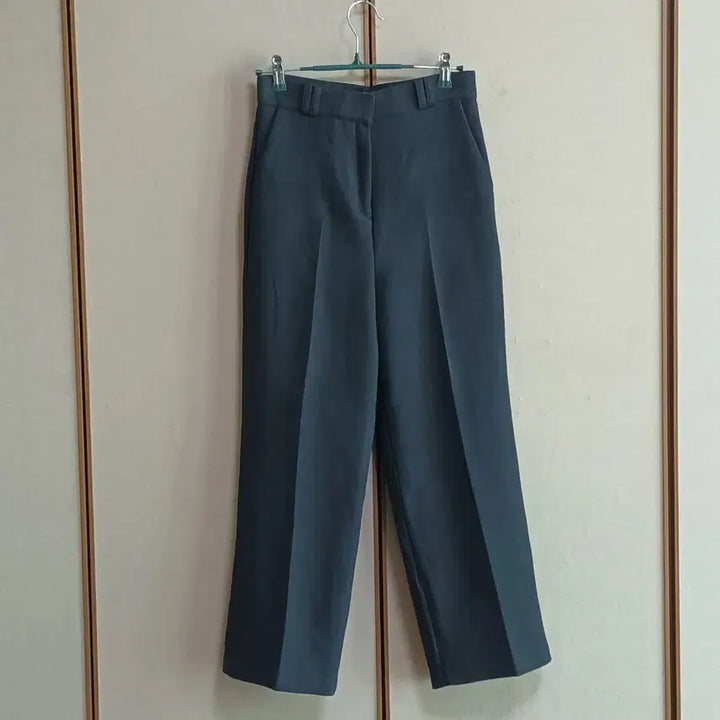 [BUNJANG] VIKI Slacks Pants 26 / VIKI 비키 슬랙스 팬츠 26 사이즈