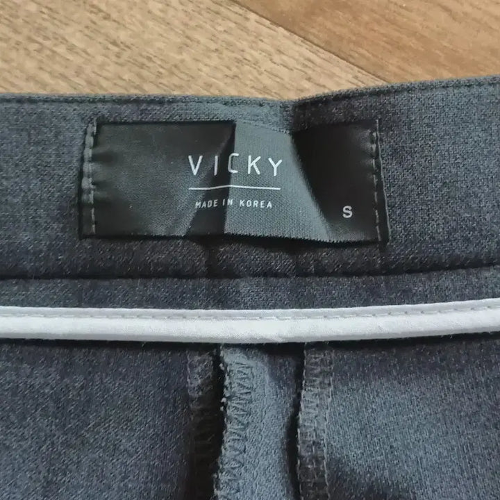 [BUNJANG] VIKI Slacks Pants 26 / VIKI 비키 슬랙스 팬츠 26 사이즈