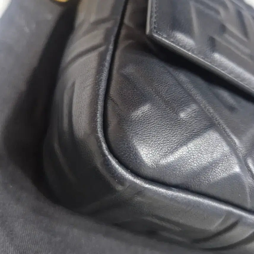 [BUNJANG] Fendi Baguette Bag / 펜디 바게트백