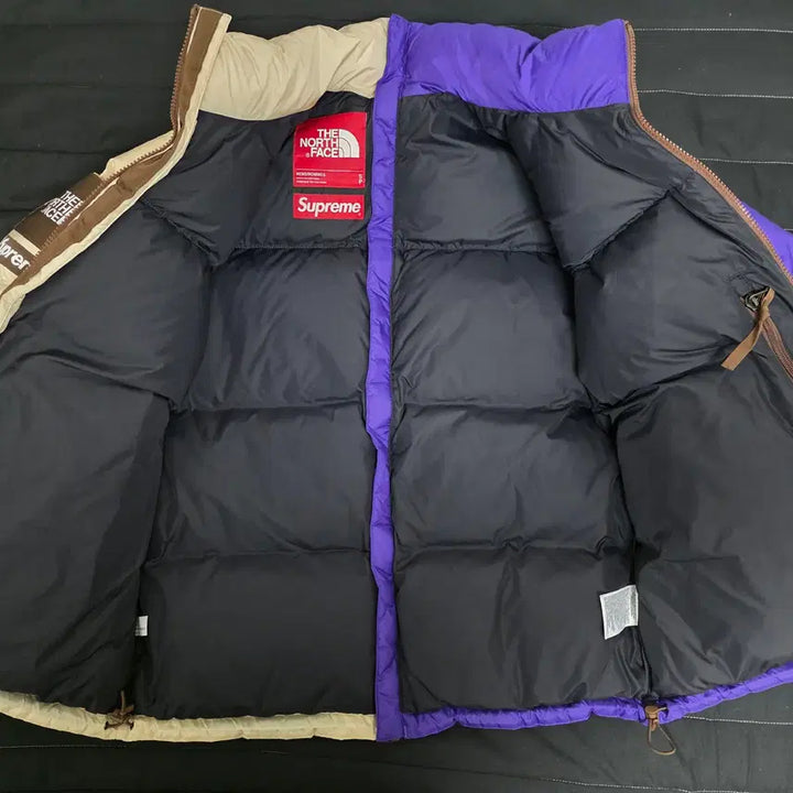 [BUNJANG] Supreme The North Face Split Nuptse Jacket - 24SS (Tan) / 슈프림 x 노스페이스 스플릿 눕시 자켓 탄 - 24SS S사이즈