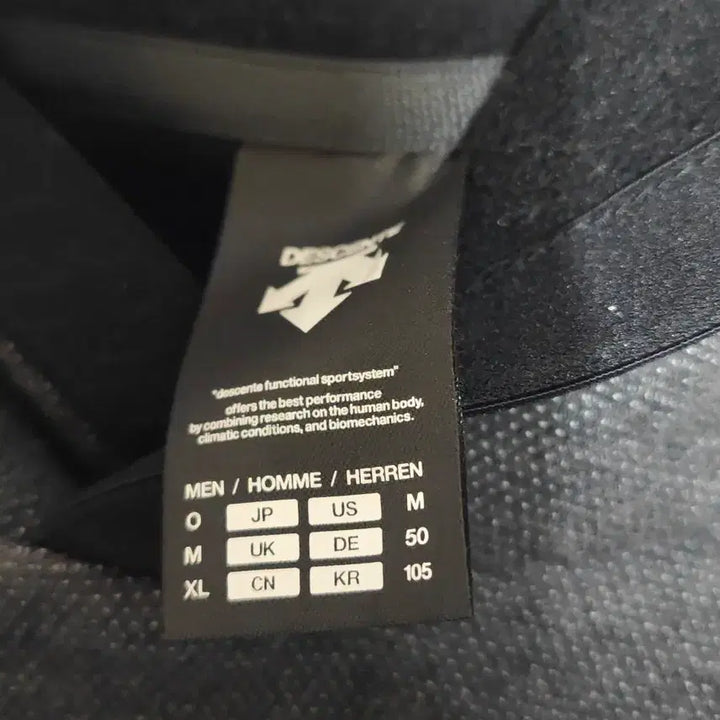 [BUNJANG] Descente Hoodie / 데상트후드