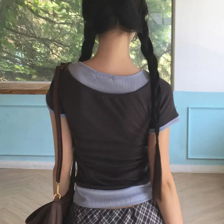 [BUNJANG] Wonderwall Zigzag Layered Short Sleeve Top / 지그재그 원더원더 배색 셔링 레이어드 반팔