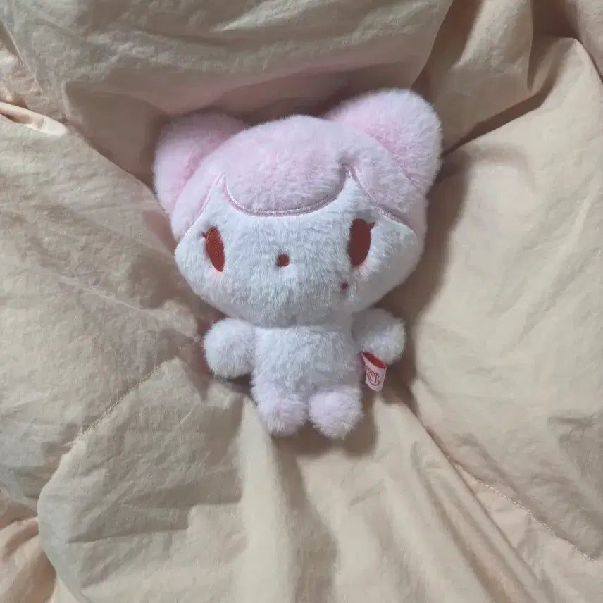 [SOLD OUT] [BUNJANG] IVE Liz EVIL CUPID Version Doll / 최저가)아이브 리즈 (EVIL CUPID Ver.)인형 양도