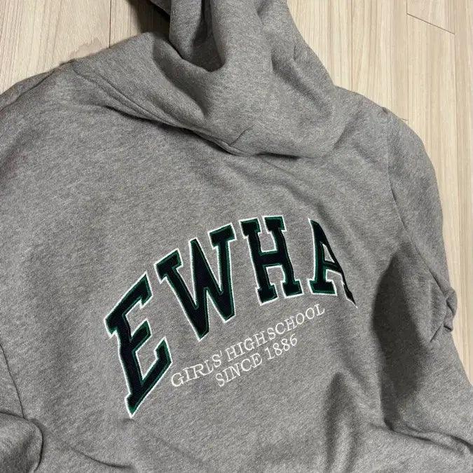 [BUNJANG] School Uniform Hoodie / 이화여고 교복 후드티