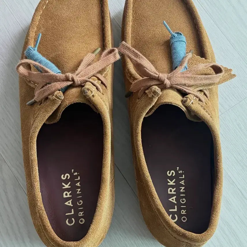 [BUNJANG] Clarks Wallabee UK8 / 270/uk8 클락스 왈라비 새상품급
