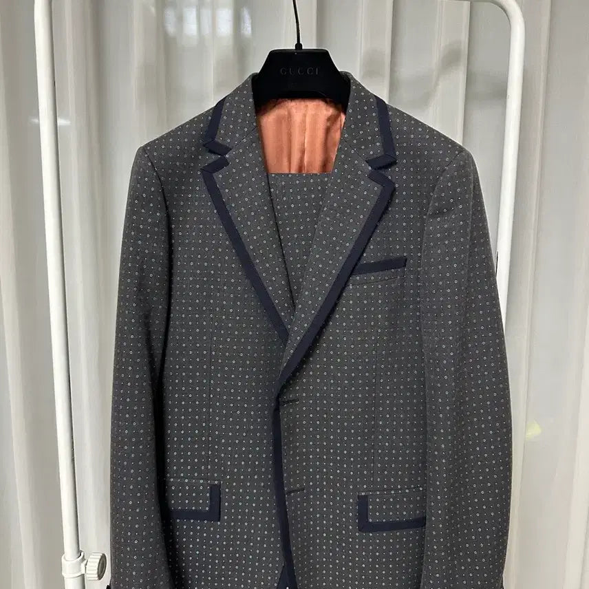 [BUNJANG] Gucci Suit / gucci