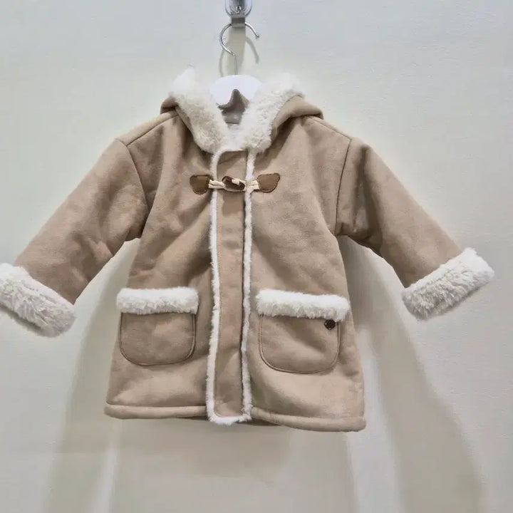 [SOLD OUT] (시즌오프세일) 압소바 후드 무스탕 코트 90