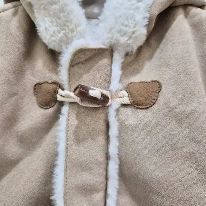 [SOLD OUT] (시즌오프세일) 압소바 후드 무스탕 코트 90