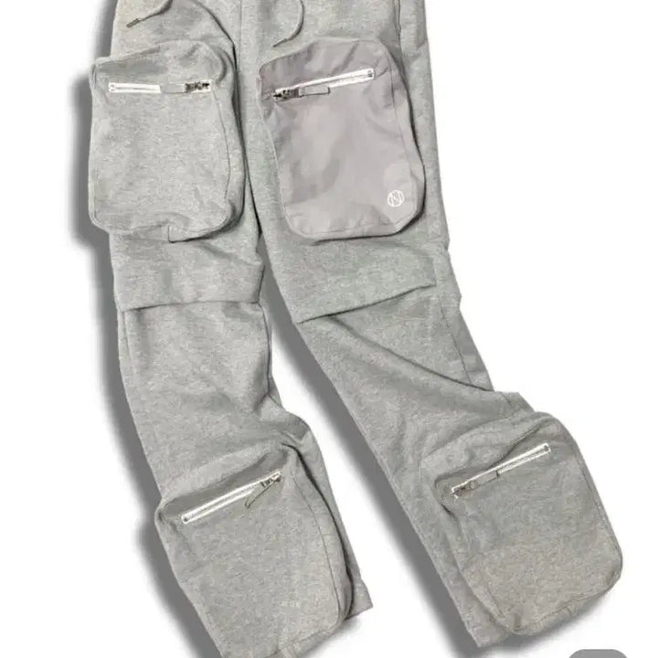 [BUNJANG] NEXZDOOR Lips Multi-Pocket Sweatpants / 넥스트도어립스 멀티포켓 스웻팬츠