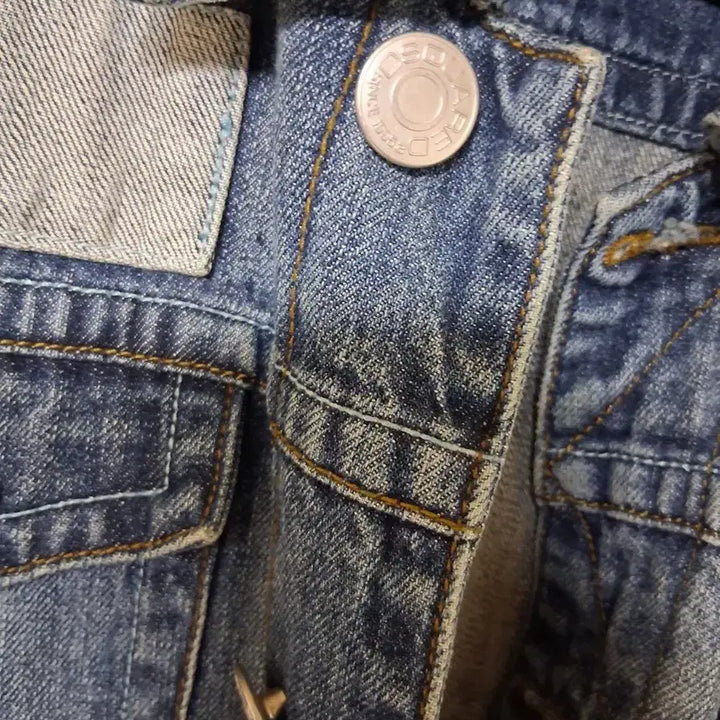 [BUNJANG] Dsquared2 Denim Jacket / 디스퀘어드 데님 청자켓