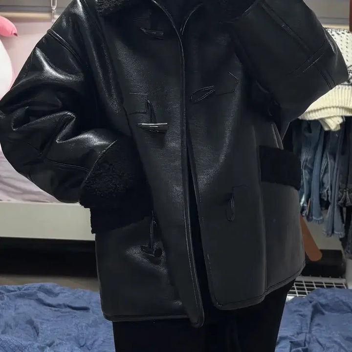 [BUNJANG] Helene Paris Leather Button Mustang Jacket / 헬레네파리스 레더 버튼무스탕 새상품