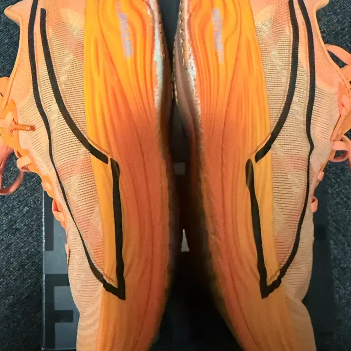 [BUNJANG] Puma Deviate Nitro Elite 3 275 / 푸마 디비에이트 나이트로 엘리트 3 275