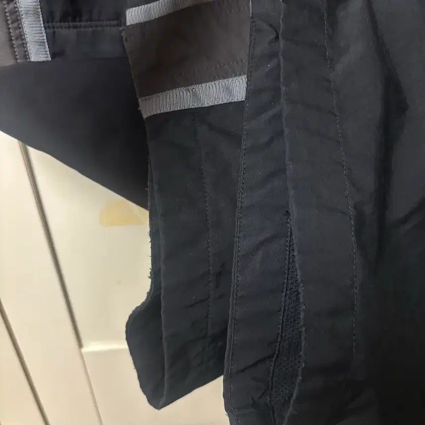 [BUNJANG] Polytelu Used Track Pants Black / 폴리테루 유즈드 트랙 팬츠 블랙 [2]