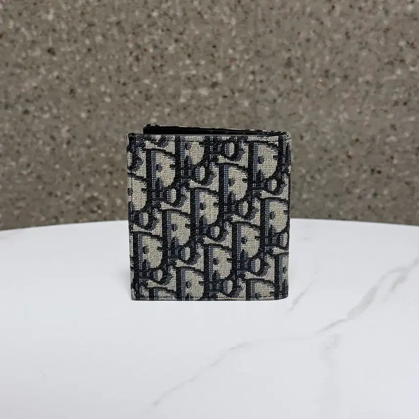 [BUNJANG] Dior Oblique Jacquard Bifold Wallet / 디올 오블리크 자카드 반지갑