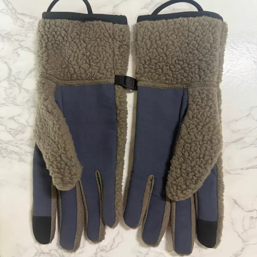 [BUNJANG] Patagonia Retro Pile Gloves / 파타고니아 장갑