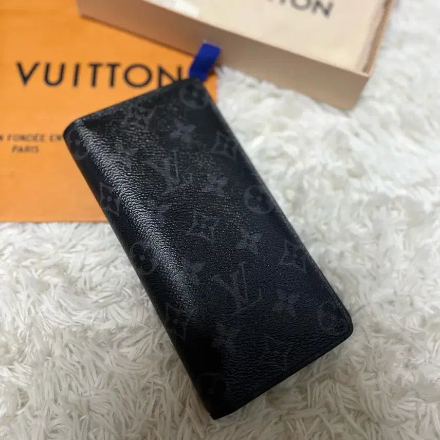 [BUNJANG] Louis Vuitton Eclipse Monogram Brazza Wallet / 루이비통 이클립스 모노그램 장지갑 브라짜월릿