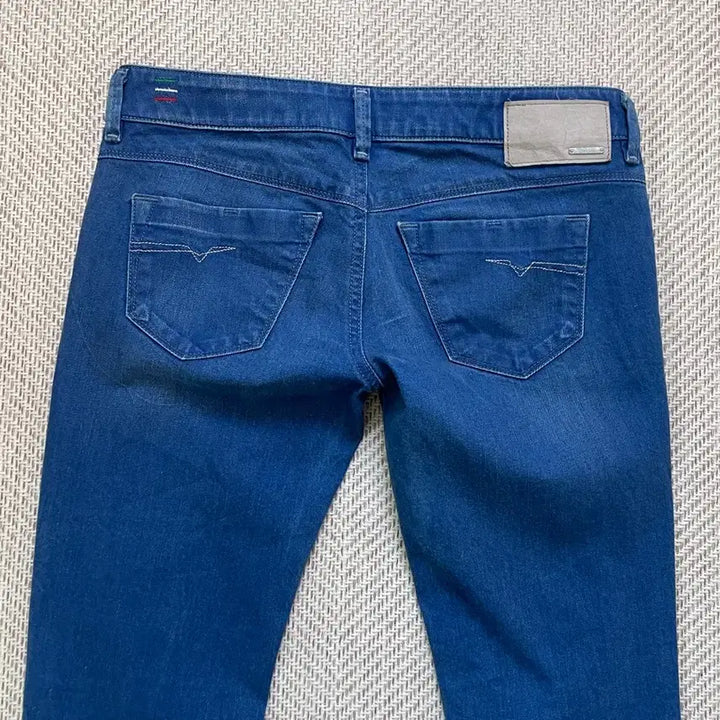 [BUNJANG] Diesel Low-Rise Denim Pants J03994 / 디젤 로우라이즈 데님팬츠  J03994