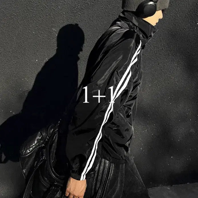 [SOLD OUT] 코시하루 초경량 트랙 윈드자켓 블랙