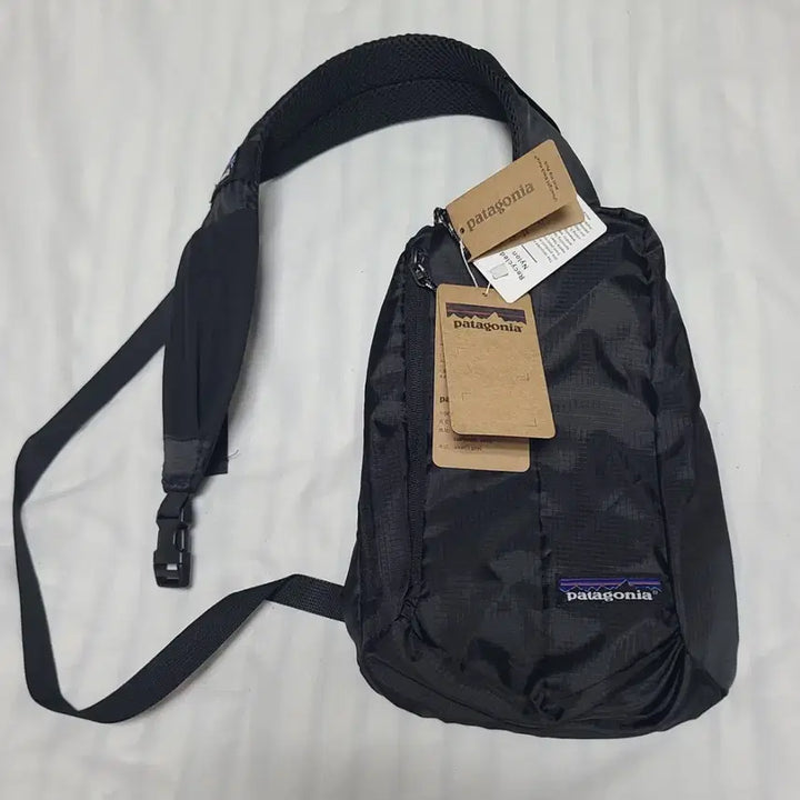 [BUNJANG] Patagonia Black Sling Bag / 파타고니아 크로스백  슬링백 가방 블랙 ( 새상품 )