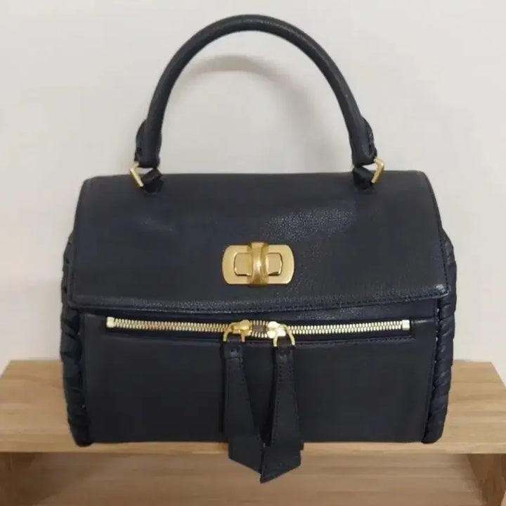 [BUNJANG] Nina Ricci Medium Leather Tote Bag / 여성 니나리치 소가죽 미듐 토트백, 가방