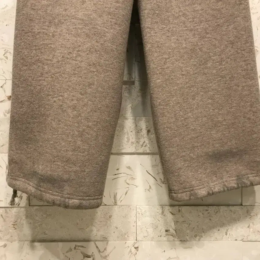 [BUNJANG] Os Kamien Cozy Wool Pants Oatmeal / Os) 카미엔 코지 울 팬츠 오트밀