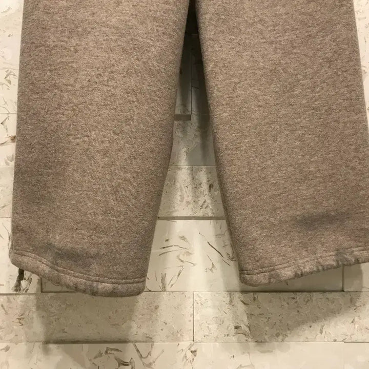 [BUNJANG] Os Kamien Cozy Wool Pants Oatmeal / Os) 카미엔 코지 울 팬츠 오트밀