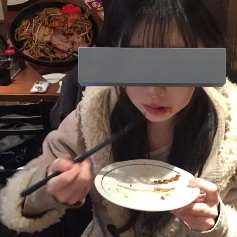 [BUNJANG] HONEYSUCKLE ROSE Vintage Fur Hooded Mustang Jacket / HONEYSUCKLE ROSE 빈티지 퍼 후드 무스탕 (착샷o)