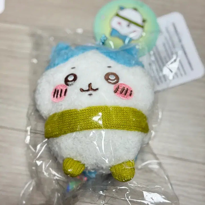 [BUNJANG] Chiikawa Market Scarf Bundle Set / [일괄] 중국 치이카와 마켓 목도리 치이카와 하치와레 우사기