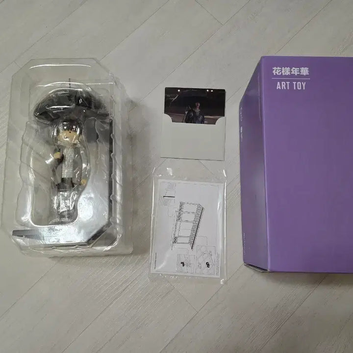 [BUNJANG] BTS Jimin 화양연화 Art Toy Figure Photocard Bundle Set / 방탄소년단 BTS 화양연화 아트토이 박지민 피규어 포카 포함 풀세트