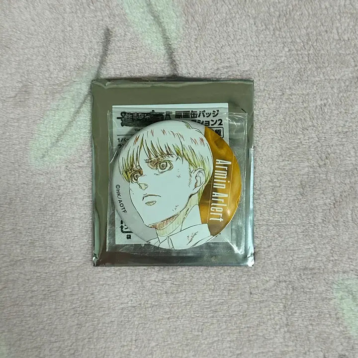 [BUNJANG] Attack on Titan Armin Arlert Final Season Can Badge / 진격의거인 진격거 아르민 알레르토 원화 캔뱃지 파이널 시즌 굿즈