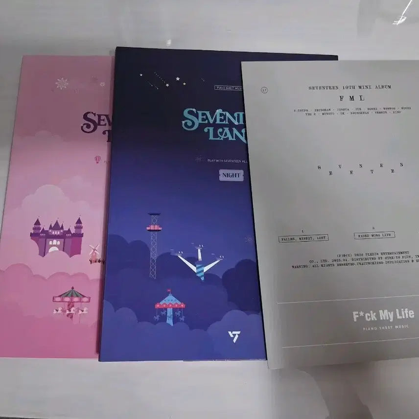 세븐틴 악보(배송비 포함) + 덤 공굿 포카