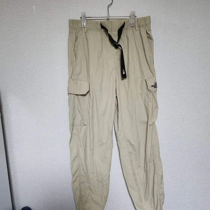 [BUNJANG] The North Face Summer Cargo Jogger Pants (Size 31-32) / 노스페이스 여름 카고 조거 팬츠 31-32
