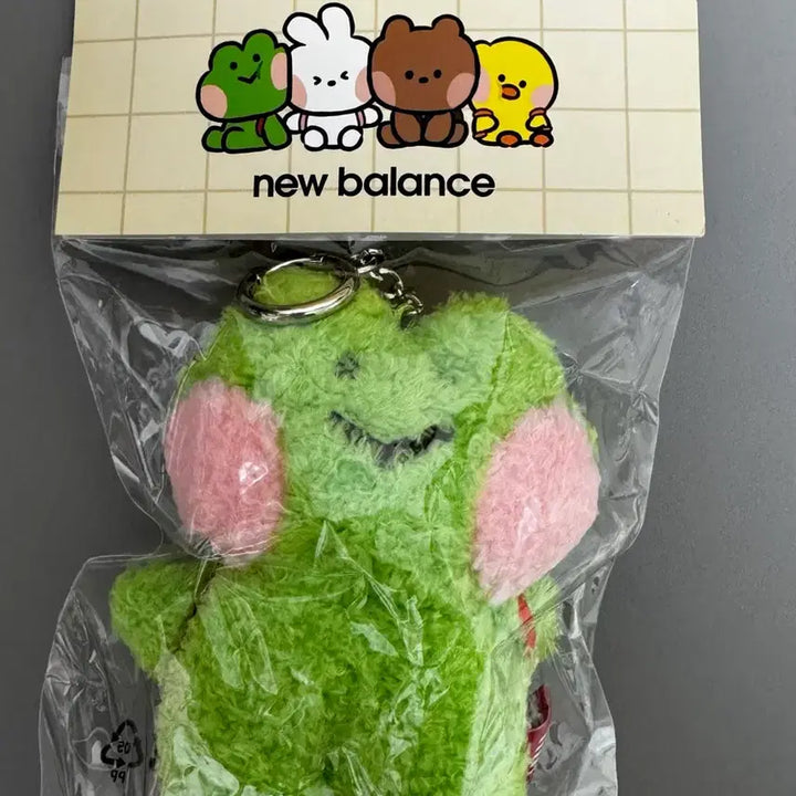 [BUNJANG] New Balance Line Friends Renini Keyring / 뉴발란스 라인프렌즈 레니니 키링