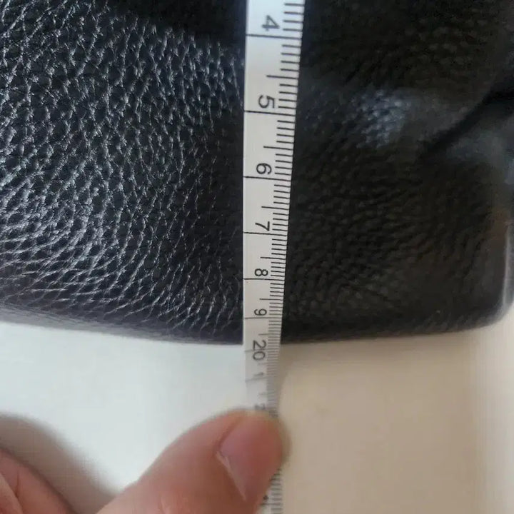 [BUNJANG] Ferragamo Gancini Olivia Silver-Tone Handbag / 페레가모 간치니 은장 올리비아