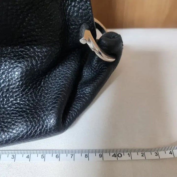 [BUNJANG] Ferragamo Gancini Olivia Silver-Tone Handbag / 페레가모 간치니 은장 올리비아