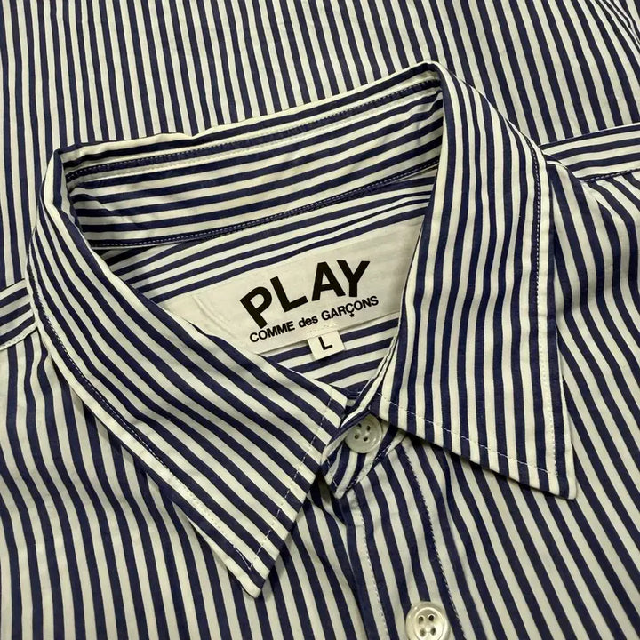 [BUNJANG] Comme des Garcons Stripe Heart Emblem Shirt / 꼼데가르송 스트라이프 하트와펜 셔츠