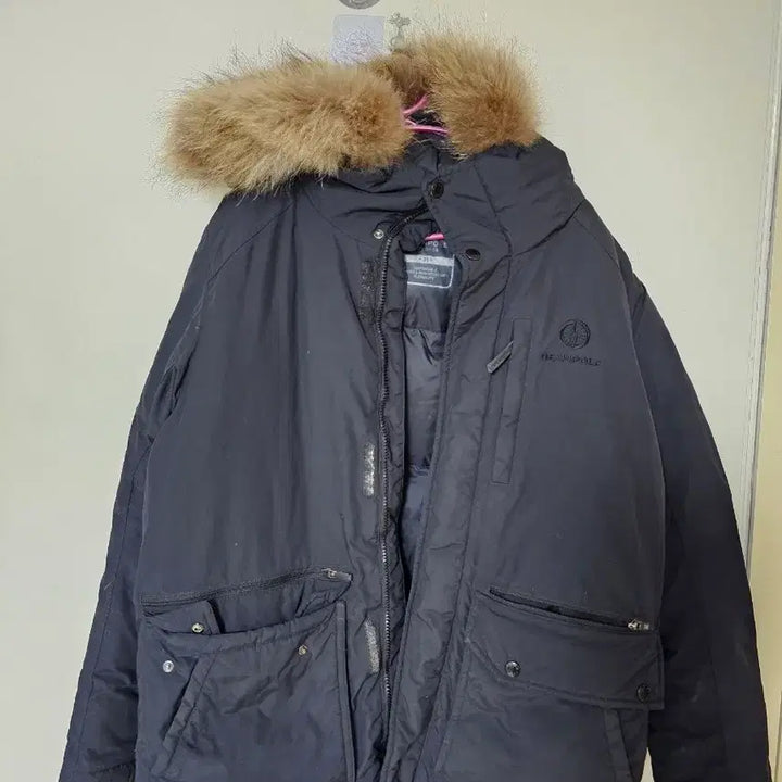 [BUNJANG] Beanpole Duck Down Black Padded Jacket / 빈폴  덕다운 블랙 패딩 점퍼 후드털 장식 m