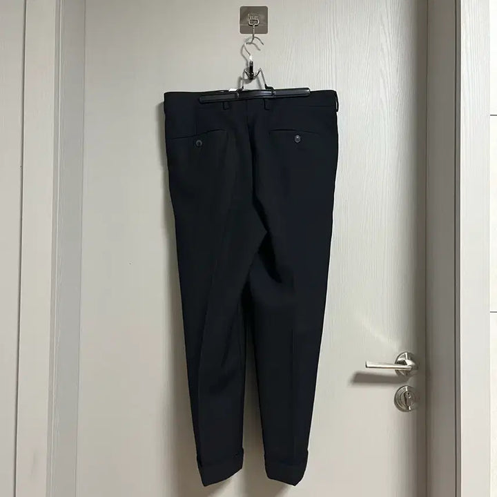 [BUNJANG] AMI Virgin Wool Carrot Fit Black Slacks / [40/32] 아미 버진울 캐롯핏 블랙 슬랙스 32