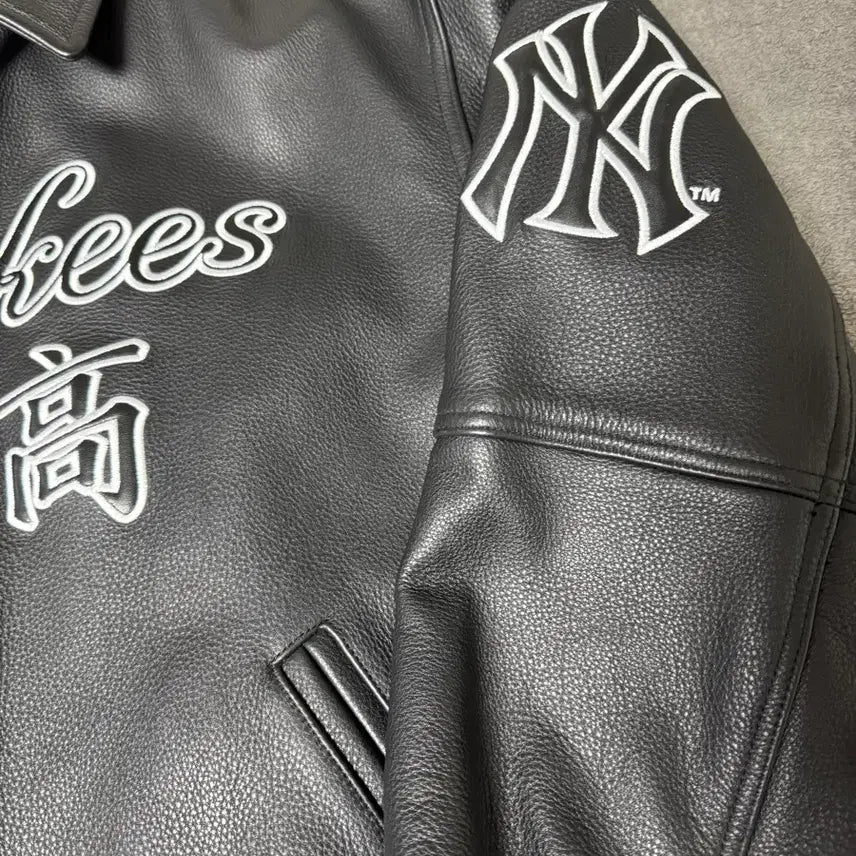 [BUNJANG] Supreme New York Yankees Varsity Jacket / 슈프림 뉴욕 양키스 간지 레더 바시티  XL팝니다
