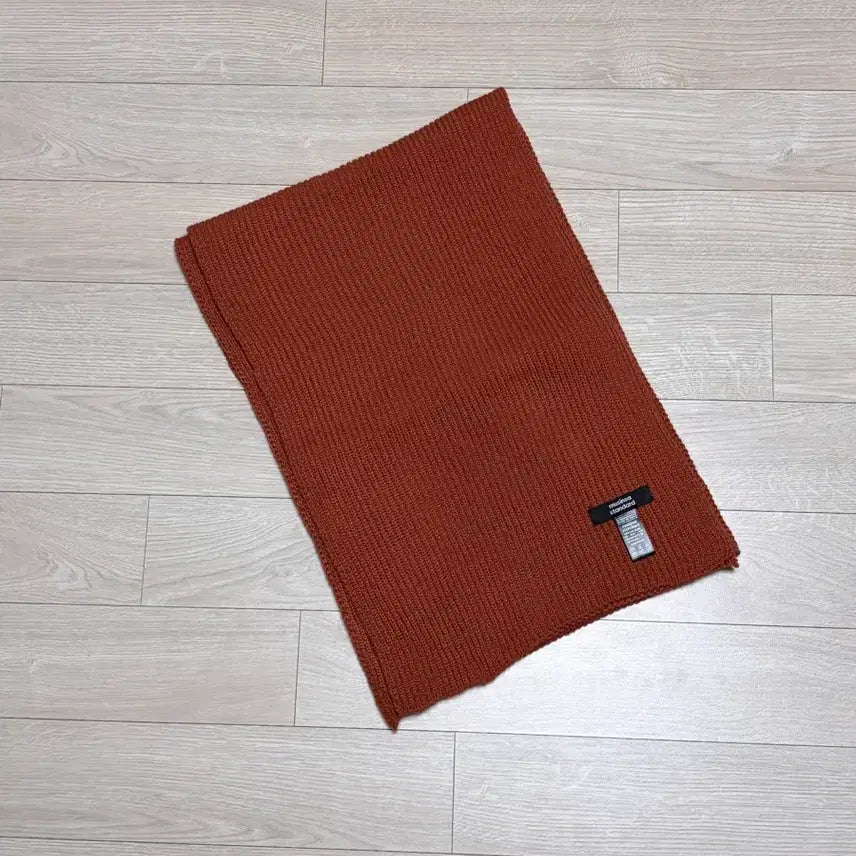 [SOLD OUT] 무신사 스탠다드 리브드 니트 머플러 러스티 오렌지