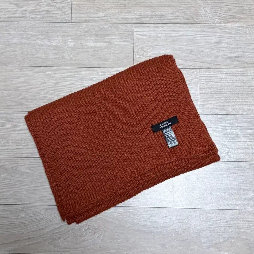 [SOLD OUT] 무신사 스탠다드 리브드 니트 머플러 러스티 오렌지