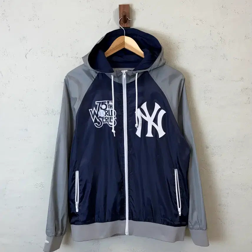 [BUNJANG] Mitchell &amp; Ness New York Yankees 75th Anniversary Jacket / [M] 미첼앤네스 뉴욕양키스 75주년 자켓