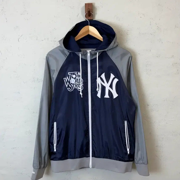 [BUNJANG] Mitchell &amp; Ness New York Yankees 75th Anniversary Jacket / [M] 미첼앤네스 뉴욕양키스 75주년 자켓